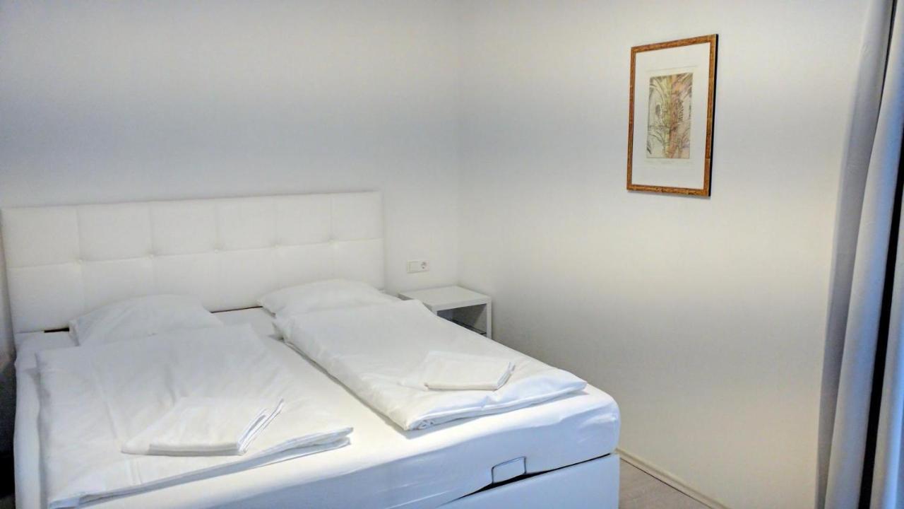 204 Paris 59M2 4-8 Pers Extr Bedroom Klagenfurt am Woerthersee Luaran gambar